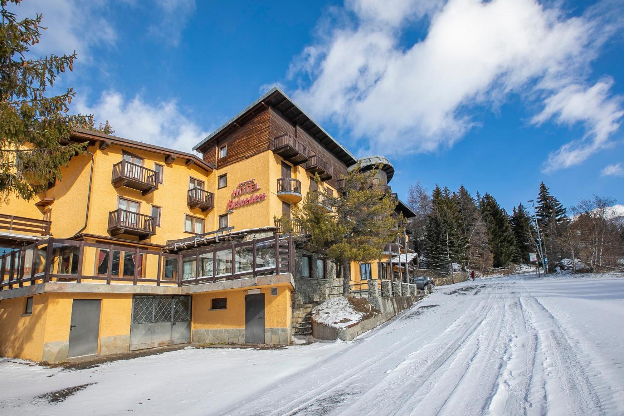 Belvedere Apartments - Happy Rentals Сестриере Экстерьер фото