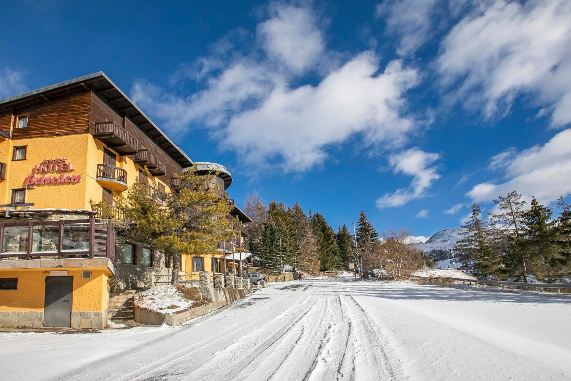 Belvedere Apartments - Happy Rentals Сестриере Экстерьер фото